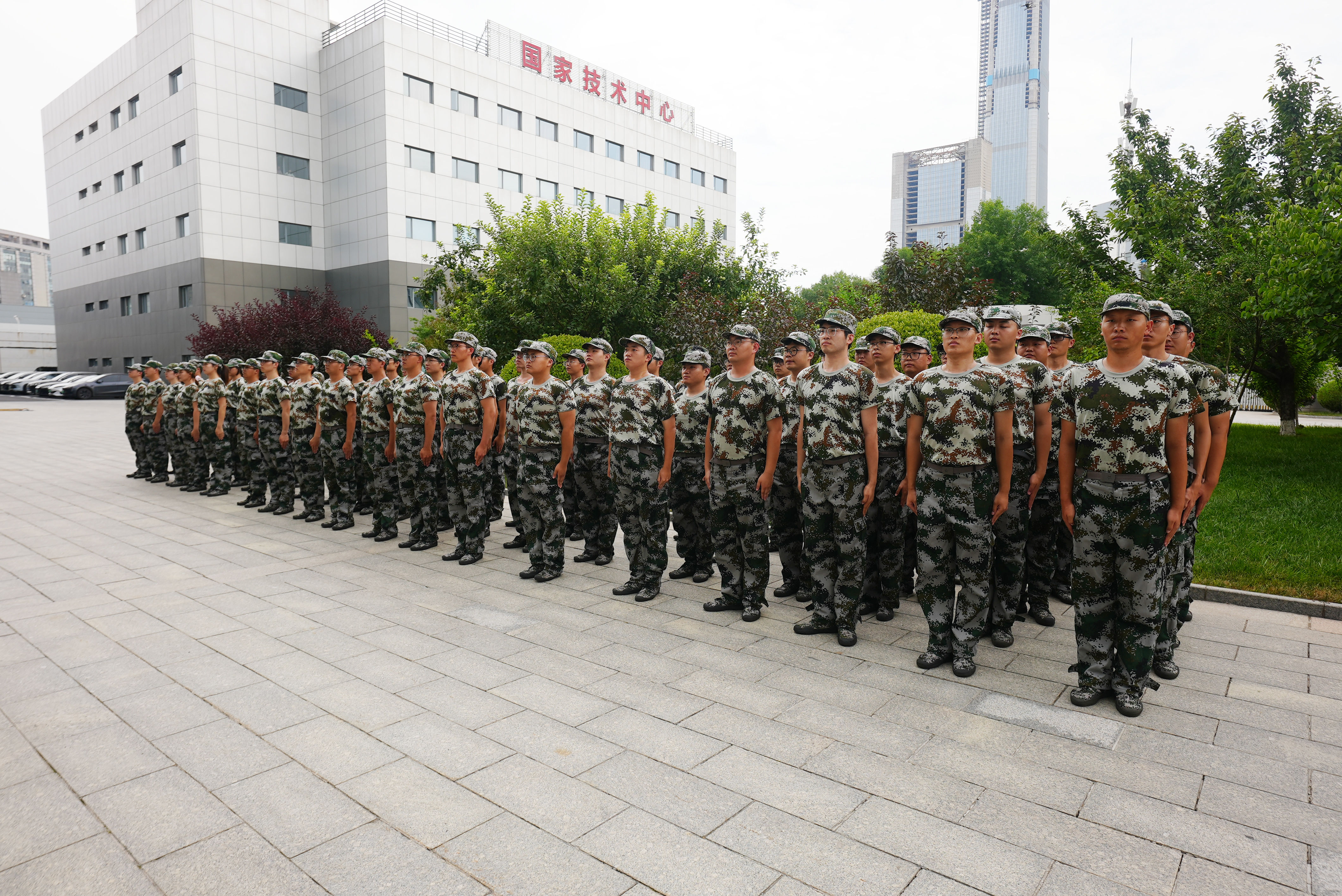 3-250H214151BE 首页- 尊龙集团中国官方网站
